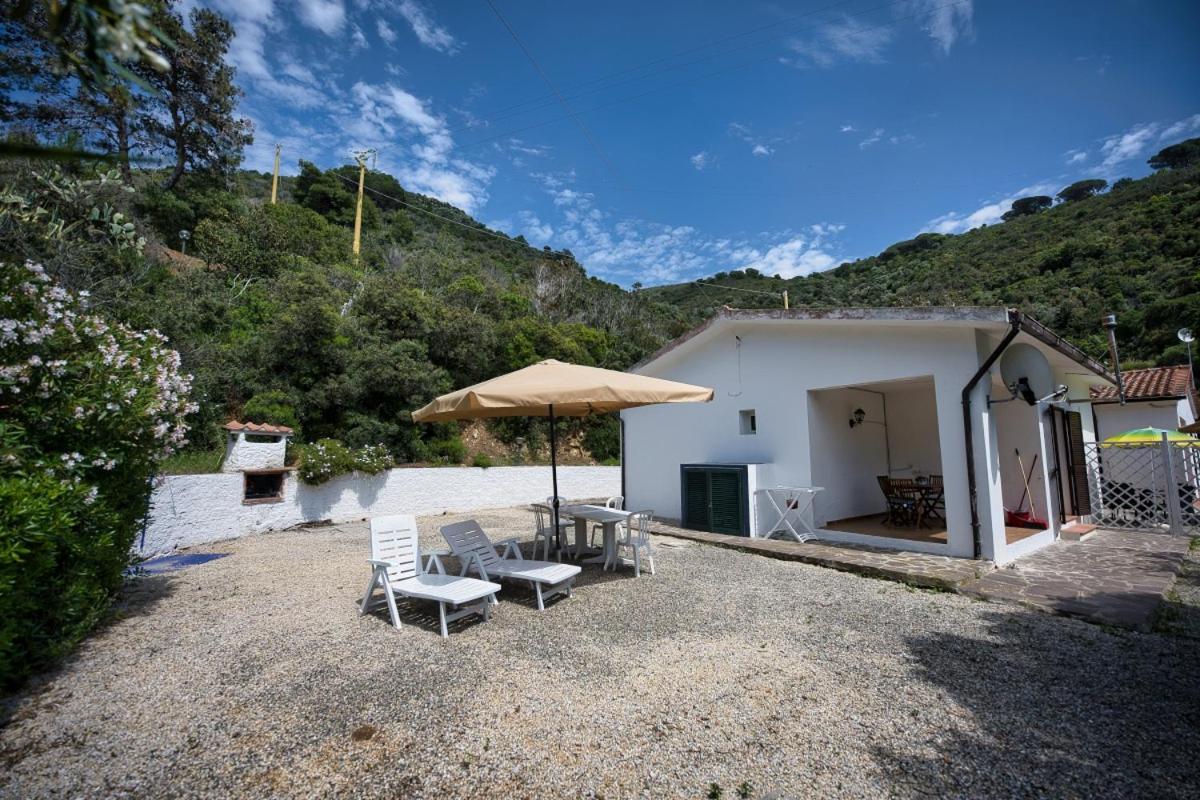 Alloggi Del Mirto A Morcone - Goelba Capoliveri  Exterior foto