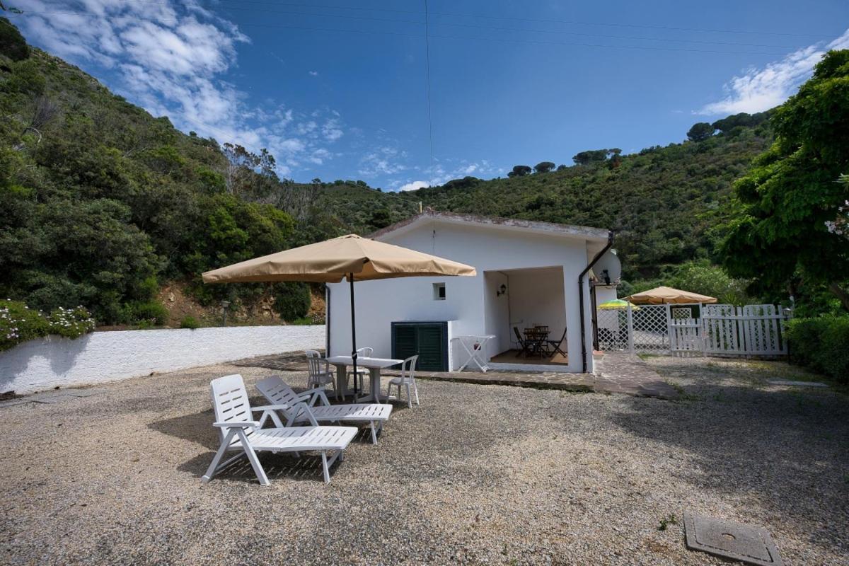 Alloggi Del Mirto A Morcone - Goelba Capoliveri  Exterior foto